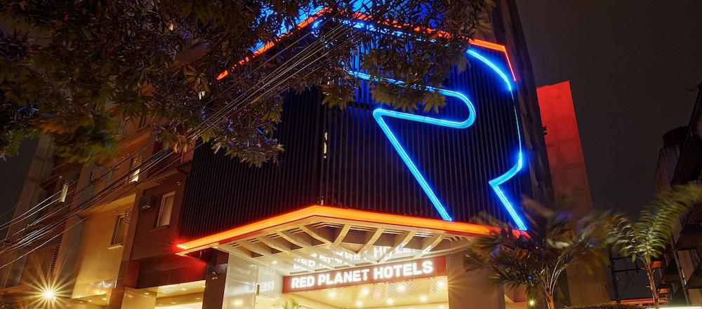 Red Planet Makati Avenue Manila Hotel Makati City Exterior foto